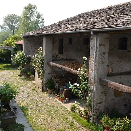 L'isola Bed & Breakfast