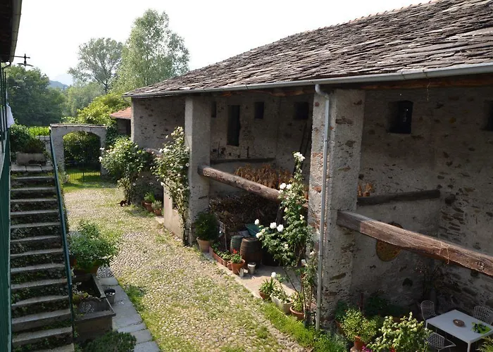 L'isola Bed & Breakfast
