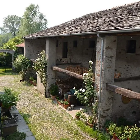 L'isola Bed & Breakfast 3*